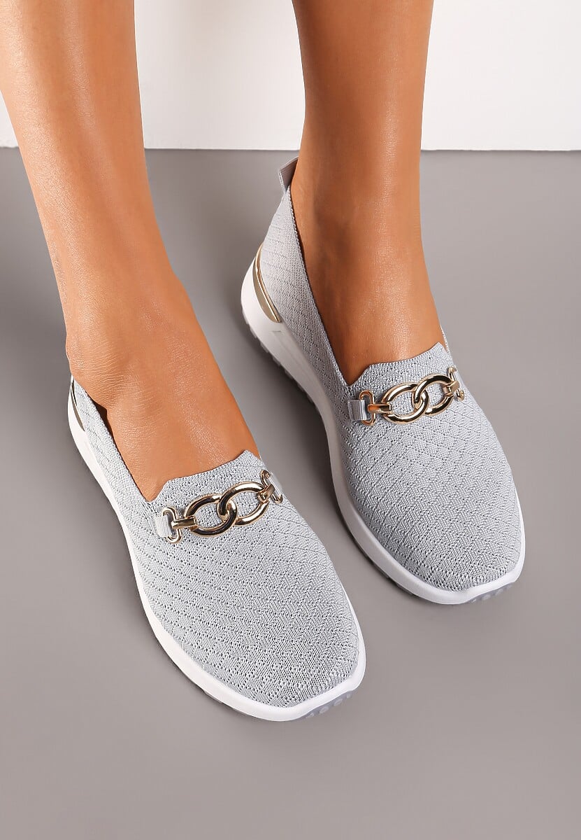 Szare Wsuwane Półbuty w Stylu Tenisówek Ozdobione Klamrą Wiatalia