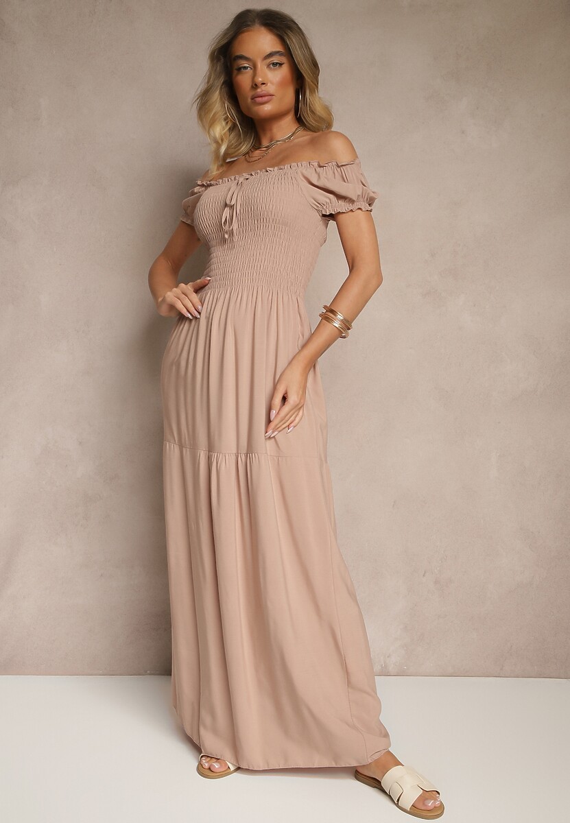 Czarna Sukienka z Wiskozy w Stylu Hiszpanki Ozdobiona Marszczeniem Jenalena