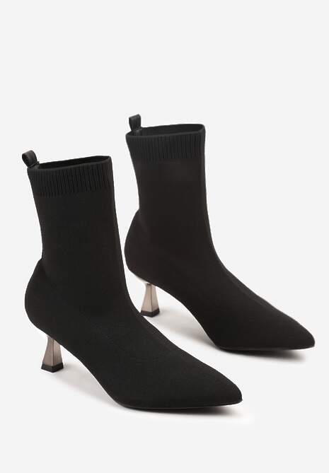 Czarne Botki Vices na Metalicznej Kaczuszce z Elastyczną Cholewką Vamile