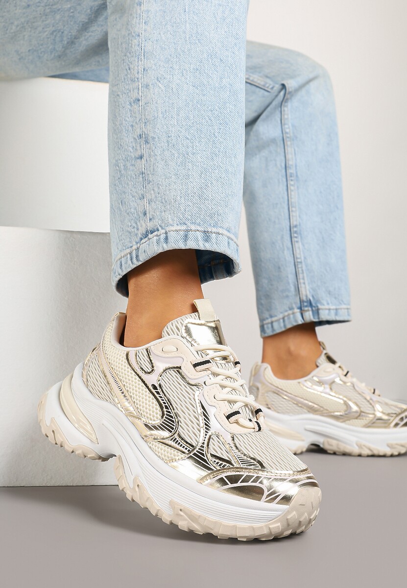 Złote Sneakersy na Platformie z Geometrycznym Wzorem Mevriane