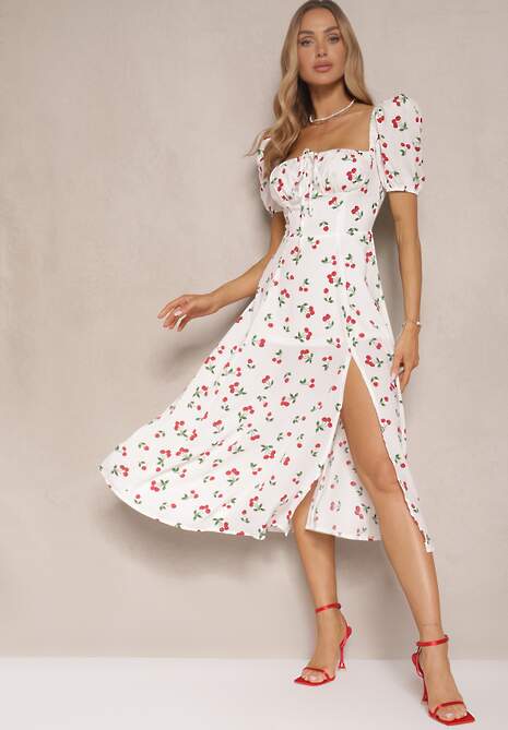 Biała Sukienka o Rozkloszowanym Kroju Ozdobiona Wisienkami i Wiązaniem Hallonia