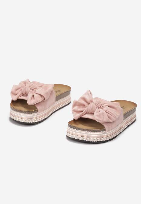 Różowe Klapki Basista