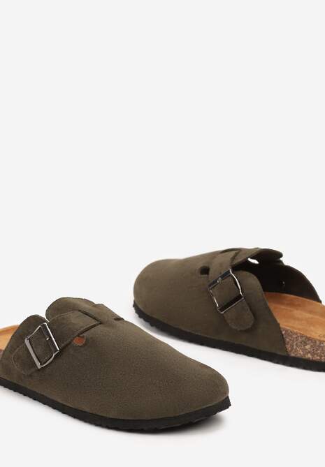 Ciemnozielone Klapki na Płaskiej Podeszwie z Korka z Klamerką i Okrągłym Noskiem Shamsa