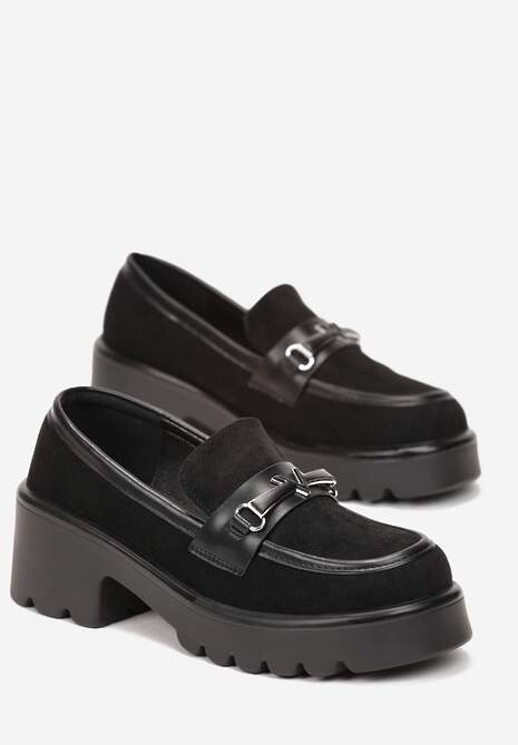 Czarne Mokasyny Wsuwane z Imitacji Zamszu z Metalową Aplikacją na Grubej Podeszwie Breez