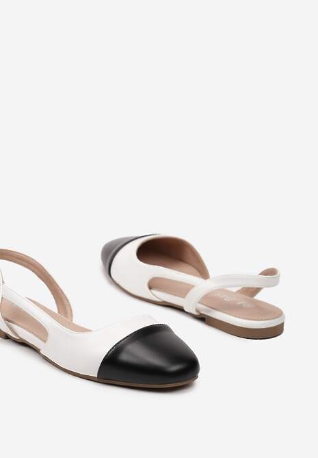 Białe Sandały na Płaskiej Podeszwie z Zakrytym Przodem bez Pięty Ozdobione Kontrastującym Noskiem Brianelle