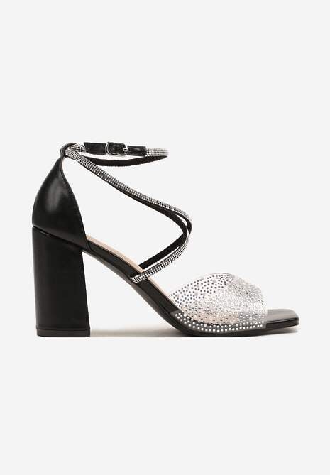 Czarne Sandały na Słupku Ozdobione Cyrkoniami Fodea