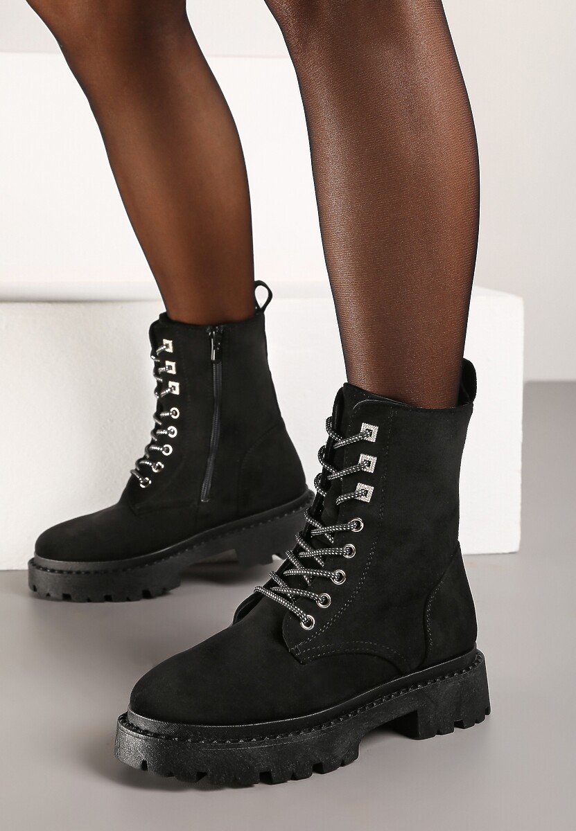 Czarne Botki Workery z Ekozamszu na Płaskiej Podeszwie Wykończone Cyrkoniami Lerissna