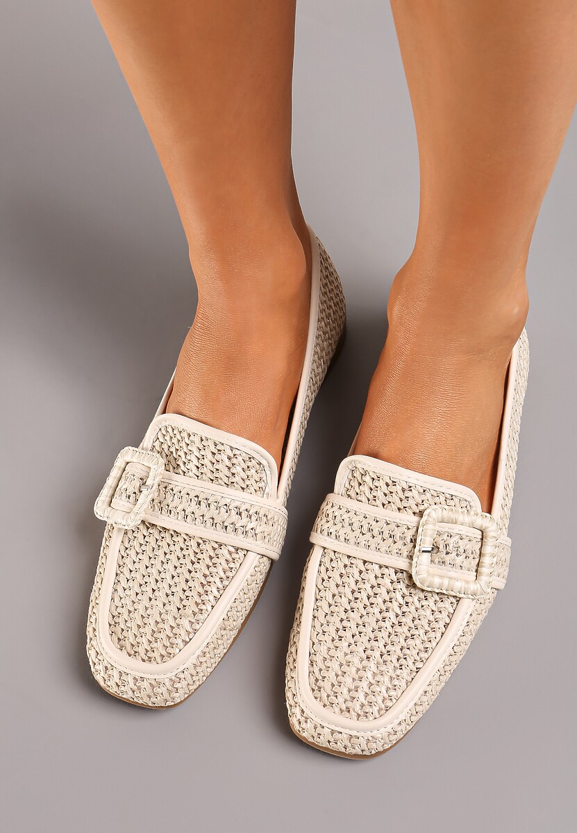 Beżowe Mokasyny z Szeroką Klamrą Nawina