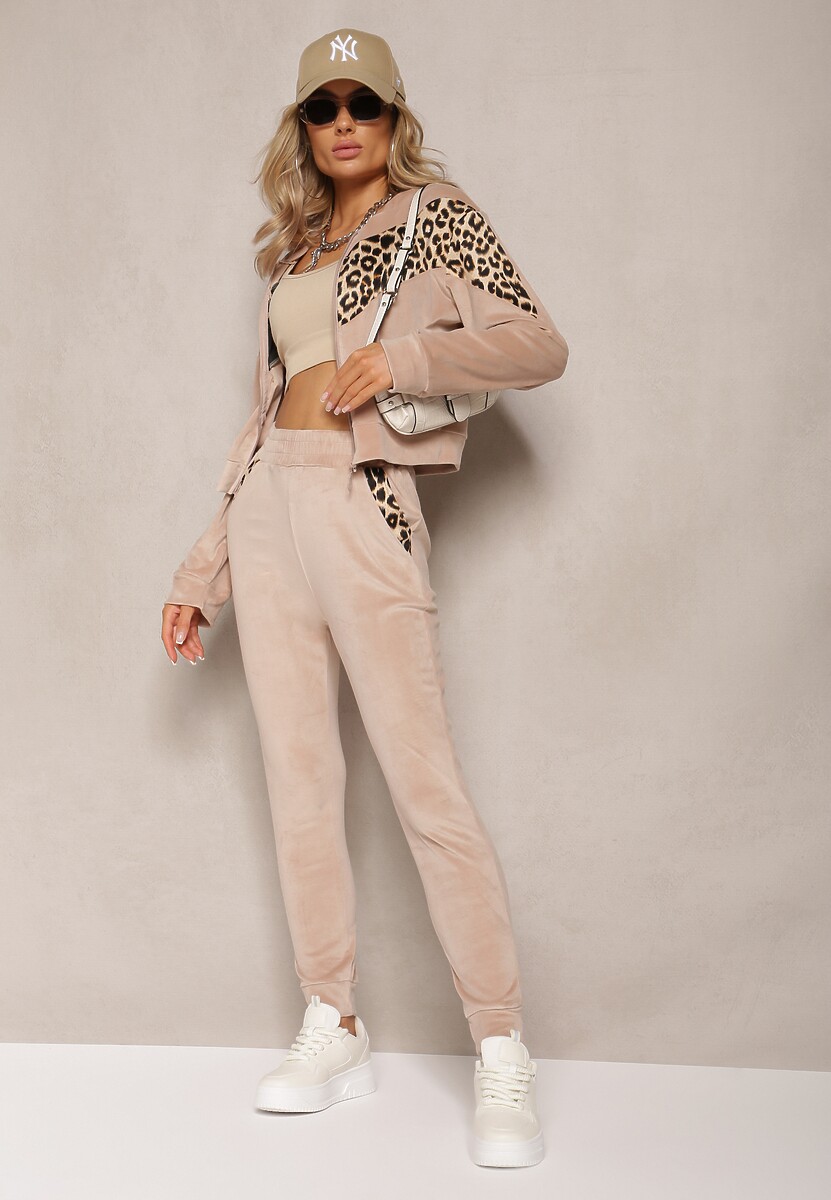 Beżowy Welurowy Komplet Dresowy 2-Częściowy z Animal Print Bluza i Spodnie Atisilva