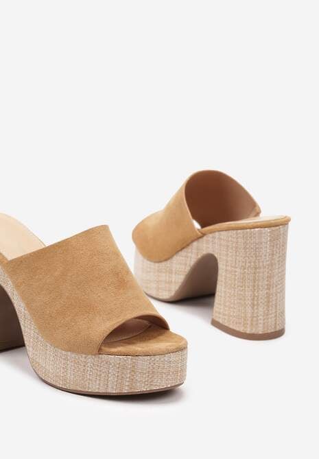 Brązowe Klapki z Wyściółką z Ekoskóry na Słupkowym Obcasie i Platformie Timanre