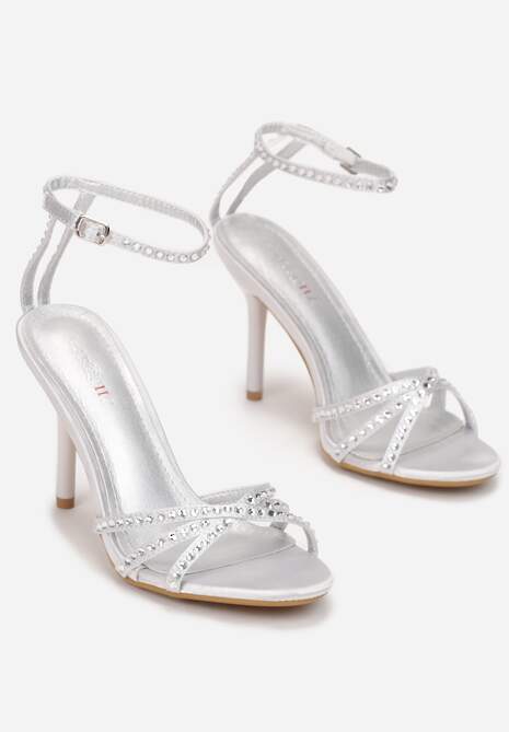 Srebrne Sandały na Szpilce Ozdobione Cyrkoniami Juliela