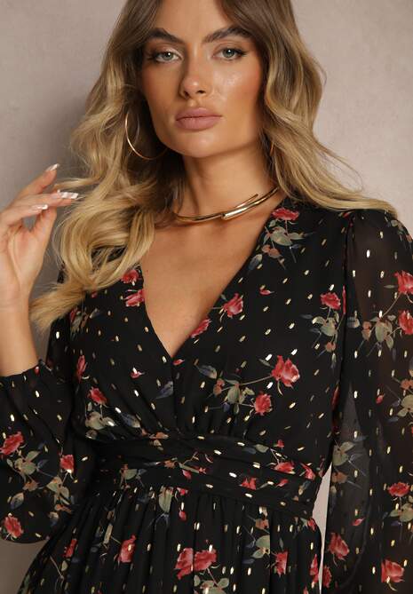 Czarna Taliowana Kwiatowa Sukienka o Rozkloszowanym Kroju Zakończona Ściągaczami Evandrae