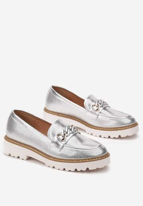 Srebrne Mokasyny z Łańcuszkiem i Grubą Podeszwą Ferinla