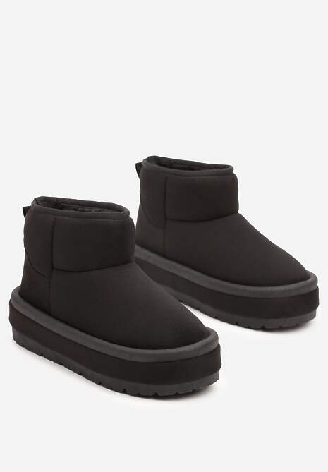 Czarne Krótkie Śniegowce Wsuwane na Grubej Podeszwie Tinarella