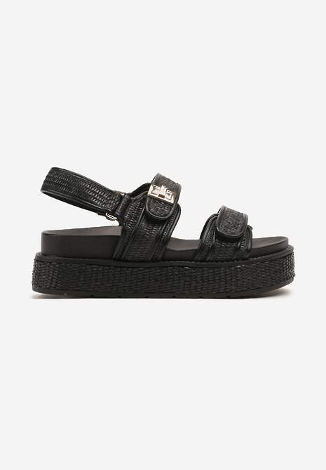 Czarne Plecione Sandały na Platformie Ozdobione Metaliczną Aplikacją Liaelle