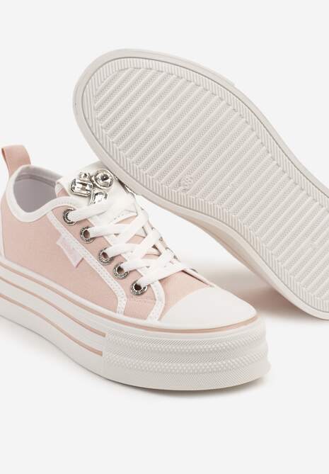 Różowe Trampki na Platformie z Biżuteryjną Aplikacją Flortewis