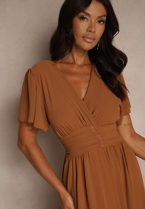 Brązowa Rozkloszowana Sukienka z Kopertowym Dekoltem Obillis
