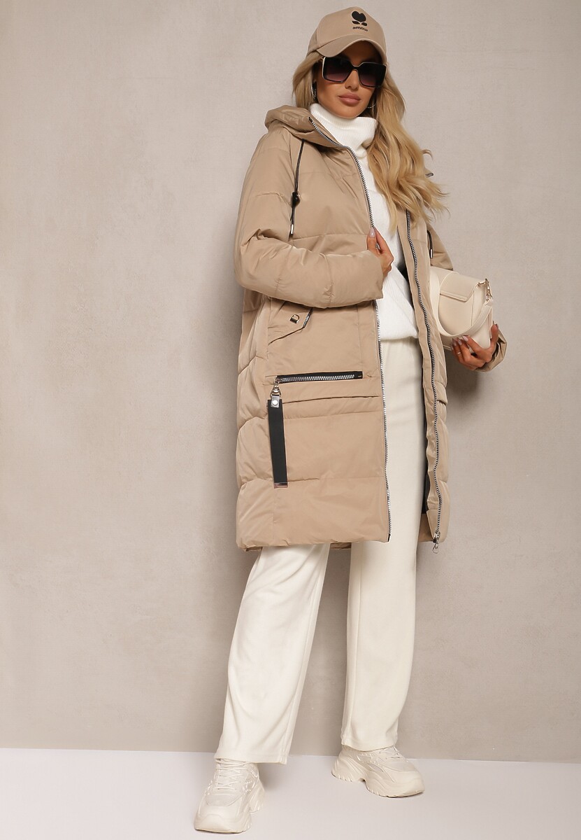 Ciemnobeżowa Kurtka z Pikowaniem o Prostym Fasonie z Kapturem Kieszeniami i Ozdobnym Suwakiem Mirimae