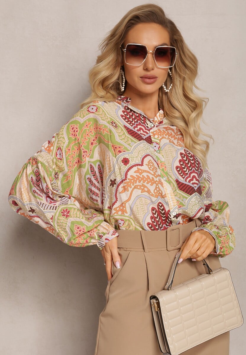 Beżowo-Zielona Koszula z Wiskozą Zapinana Guzikami w Modny Wzór z Ornamentami Mingula