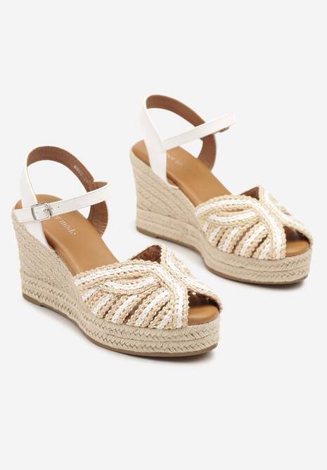 Białe Sandały na Koturnie z Plecionką w Stylu Boho Lianoriela