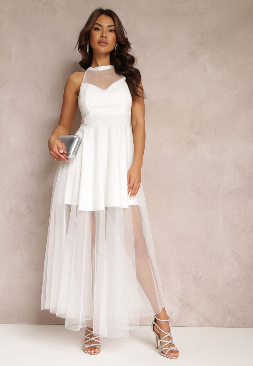 Biała Sukienka Maxi z Tiulowego Materiału z Rozkloszowanym Dołem i Usztywnionymi Miseczkami Jarissa