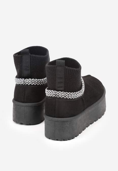 Czarne Śniegowce VICES na Platformie ze Skarpetkową Cholewką i Haftem Ebentia