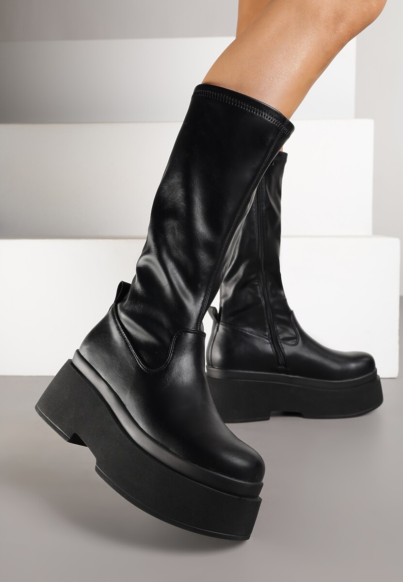 Czarne Botki na Platformie w Stylu Grunge Firnee