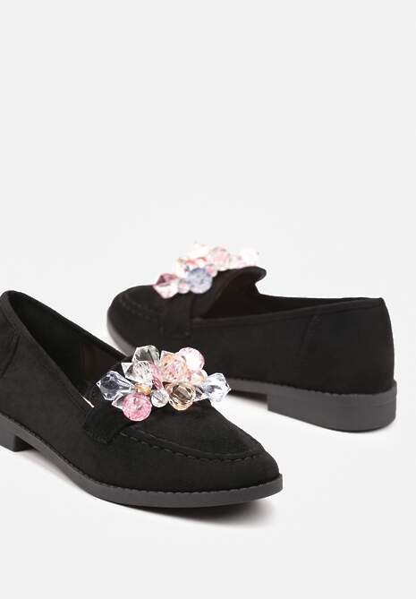 Czarne Mokasyny z Imitacji Zamszu z Biżuteryjną Aplikacją Zaliora