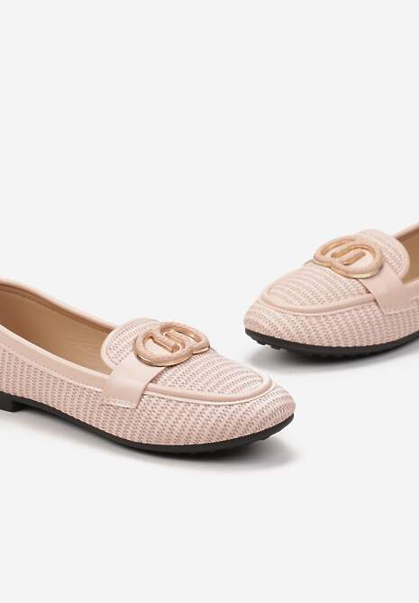 Różowe Mokasyny z Ekoskóry Ozdobione Metalicznymi Kółeczkami i Paskami Nerival