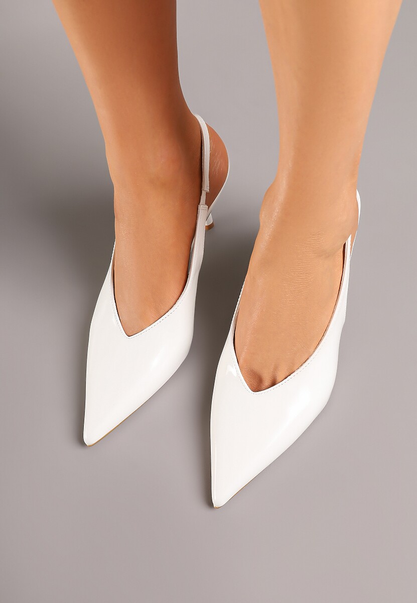 Białe Lakierowane Sandały na Szpilce Typu Slingback Addoxie
