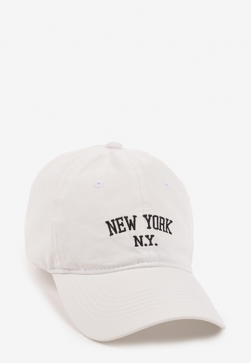 Biała Czapka z Daszkiem w Bawełny Zdobiona Napisem w Stylu Haftu Reioni