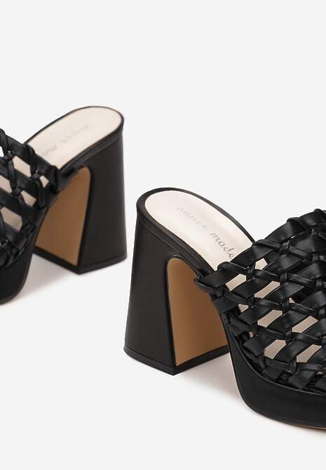 Czarne Klapki na Słupku i Platformie z Szerokim Plecionym Paskiem Lycius