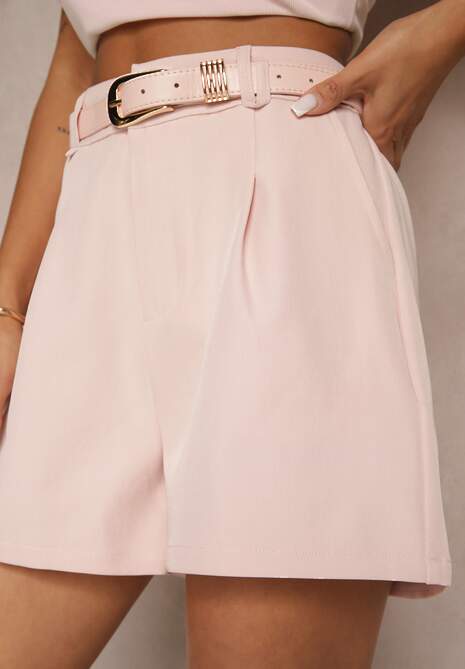 Różowe Szorty z Paskiem i Ozdobną Klamrą Firavisse