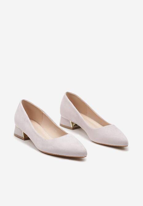 Szare Czółenka na Słupku Ozdobione Metaliczną Ozdobą Panesha