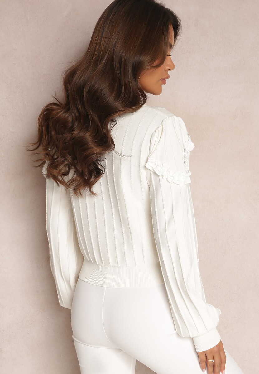 Biały Kardigan Zapinany z Ozdobnymi Falbankami Diselda