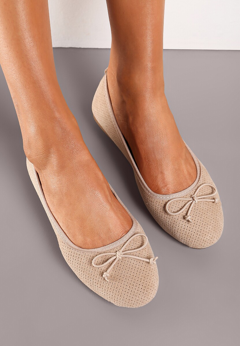 Beżowe Balerinki Sthugnaela