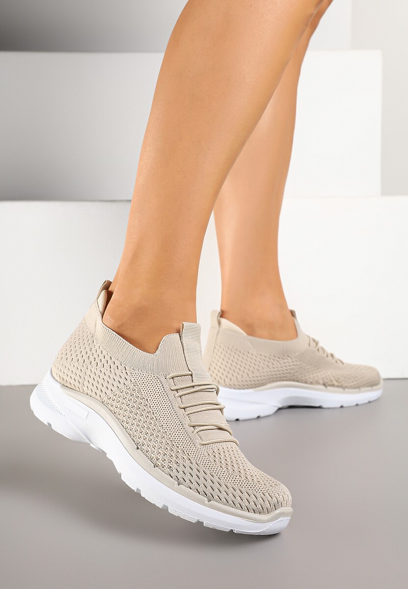 Beżowe Wsuwane Buty Sportowe Sneakersy z Imitacją Sznurówek Tatanoris