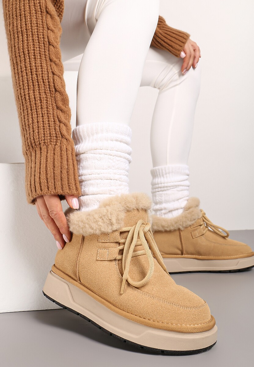 Beżowe Mocno Ocieplane Śniegowce ze Sznurowaną Cholewką Obszytą Futrem Sintetta