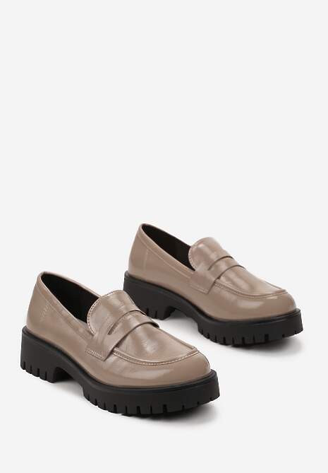 Ciemnobeżowe Lakierowane Mokasyny na Grubej Podeszwie z Wkładką ze Skóry Naturalnej Savu