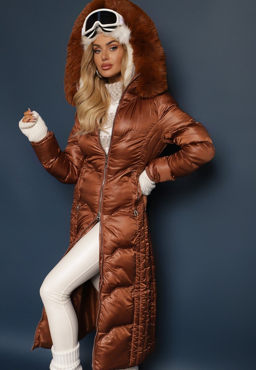 Ciemnozielona Kurtka Płaszcz z Ozdobnym Pikowaniem z Kapturem z Futerkiem i Marszczeniami Larian