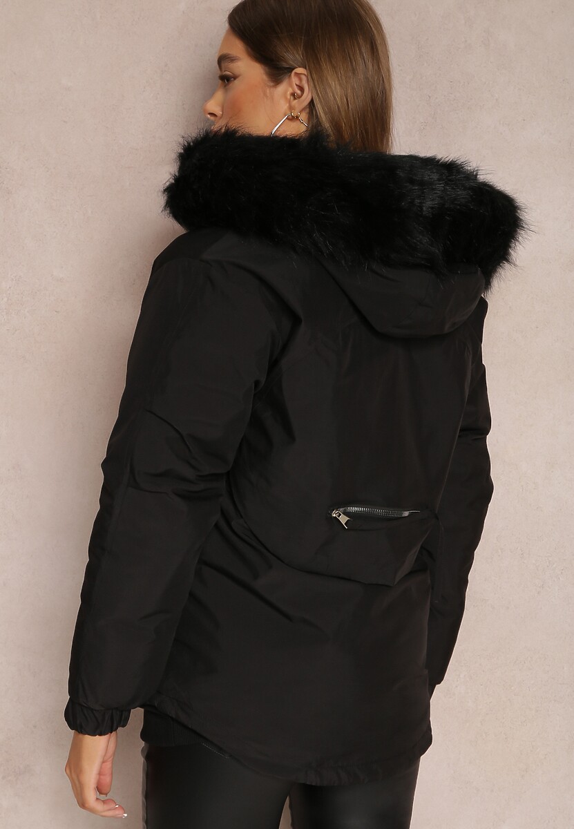 Czarna Kurtka Pudełkowa z Futerkiem Phylereia