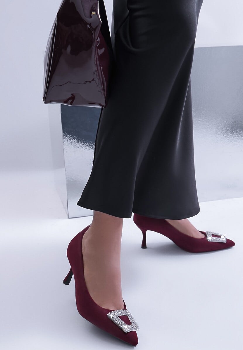 Czarne Czółenka Szpilki z Cyrkoniową Klamrą Nezina