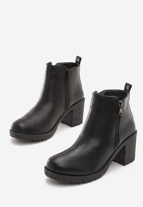 Czarne Botki Esha
