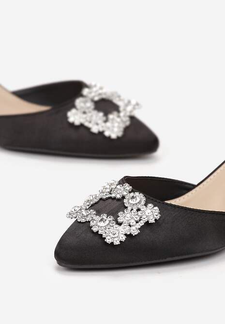 Czarne Satynowe Sandały na Słupku z Elegancką Klamerką i Szpiczastym Noskiem Nanasia