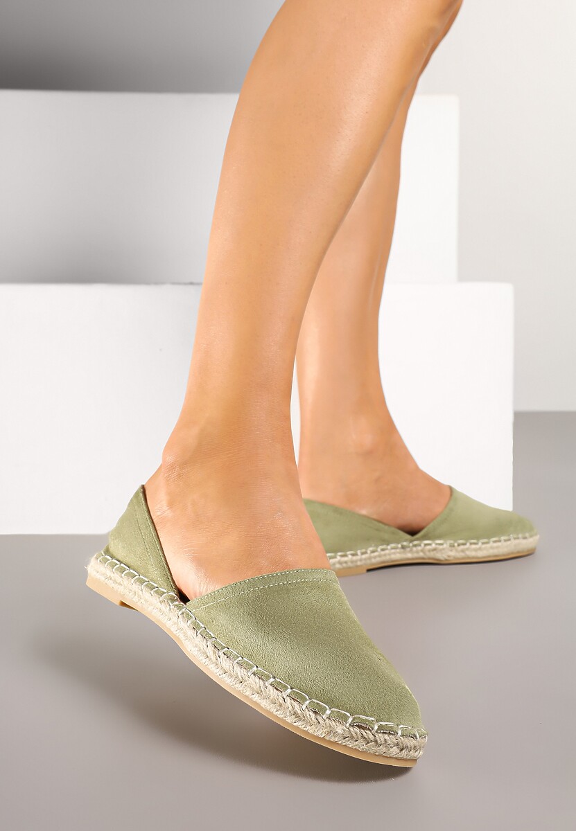 Zielone Espadryle  Ozdobione Wyciętą Cholewką i Plecionką Wommea