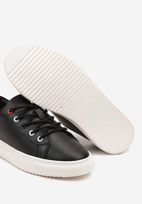 Czarne Casualowe Płaskie Sneakersy z Naturalnej Skóry z Ozdobną Wstawką z Tyłu Militya