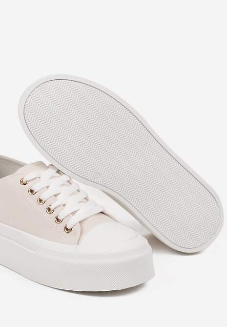 Beżowe Trampki na Platformie z Metalicznymi Sercami Florvila