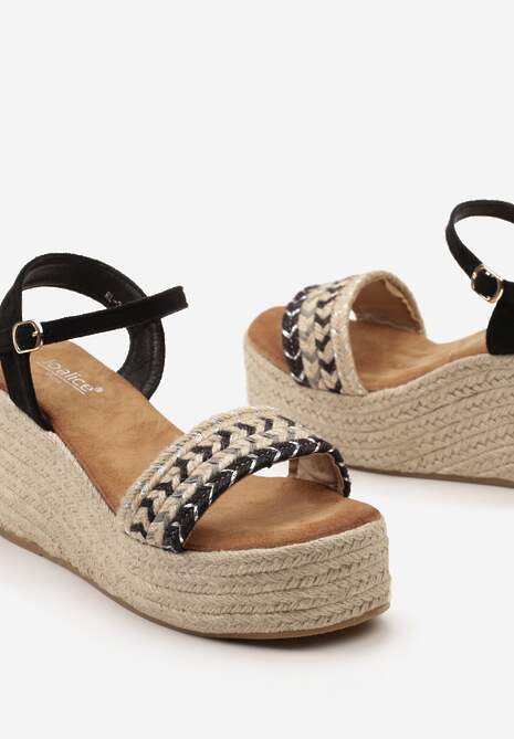 Czarne Sandały na Koturnie w Stylu Boho Zapinane na Sprzączkę Elines