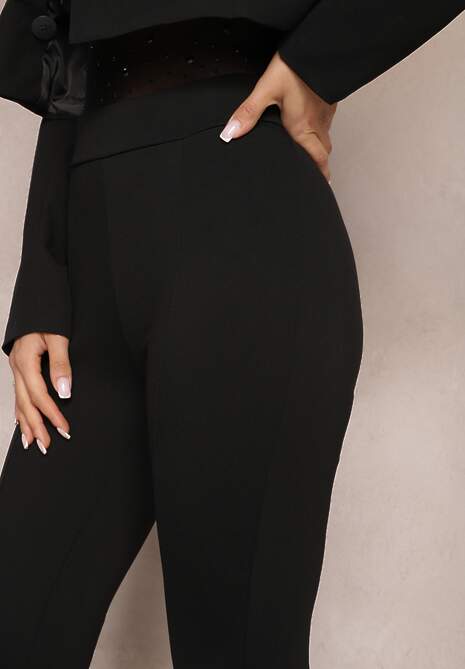 Czarne Spodnie Flare z Rozcięciem przy Nogawce Hekenia