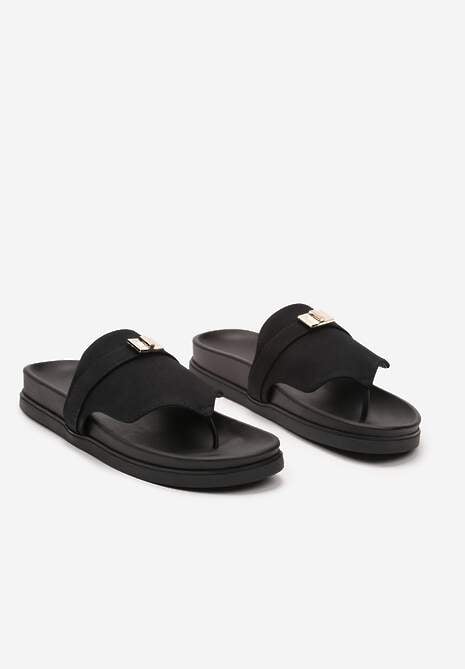 Czarne Płaskie Japonki Klapki z Metalową Klamrą Giorama